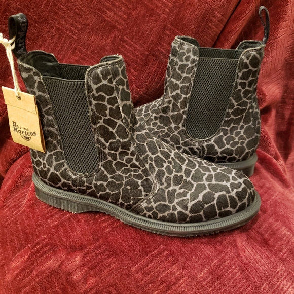 Dr Martens CHELSEA BOOTS - Picture 2 of 12